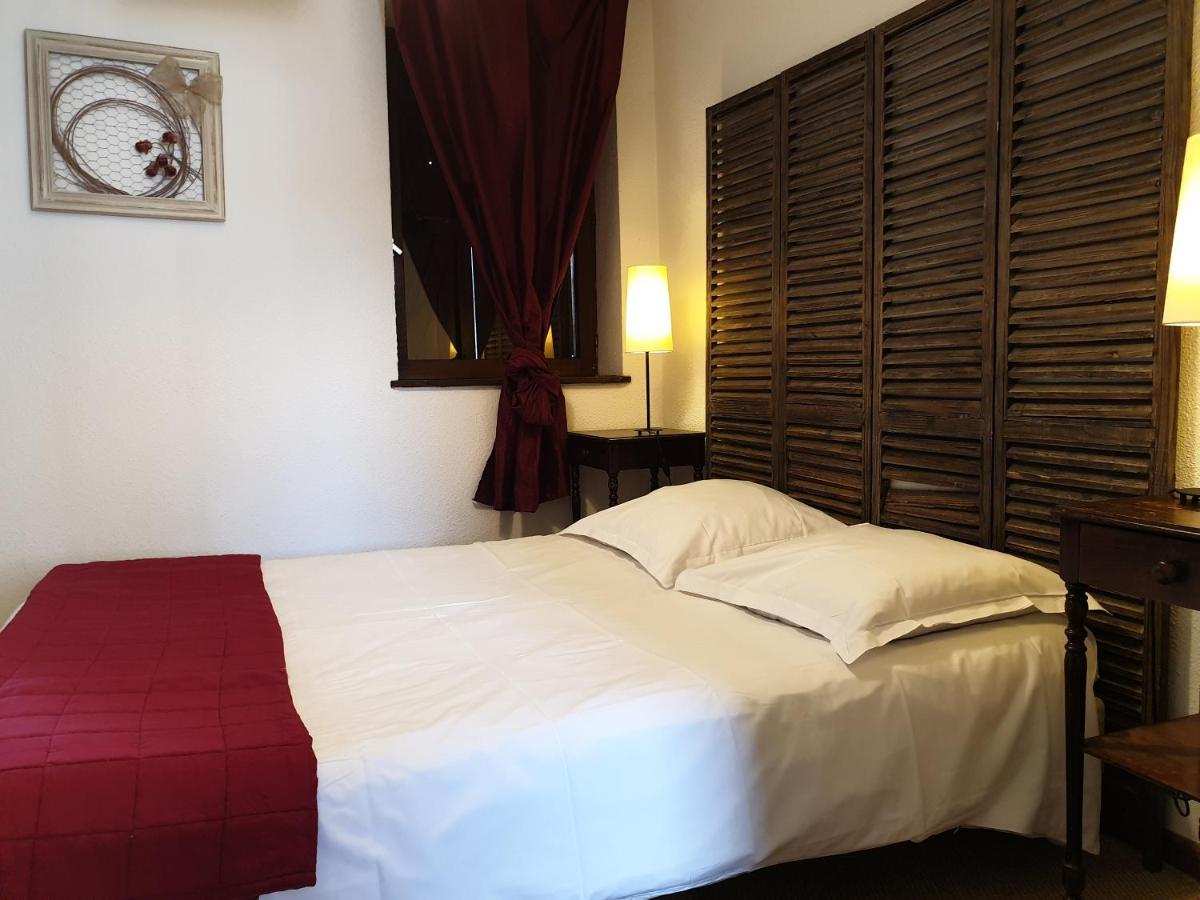 Le Relais Des Dix Crus - Logis Hotel B&B Corcelles-en-Beaujolais Zewnętrze zdjęcie